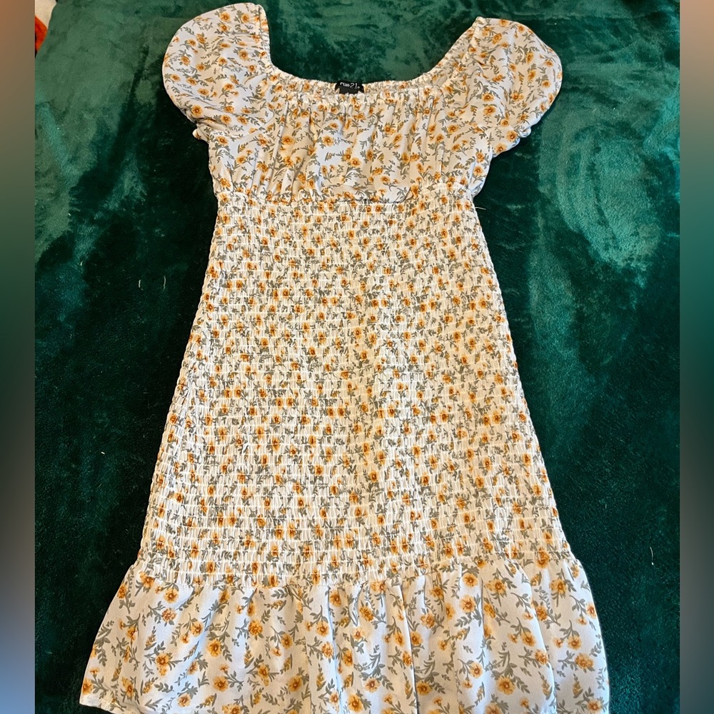 white floral tight dress